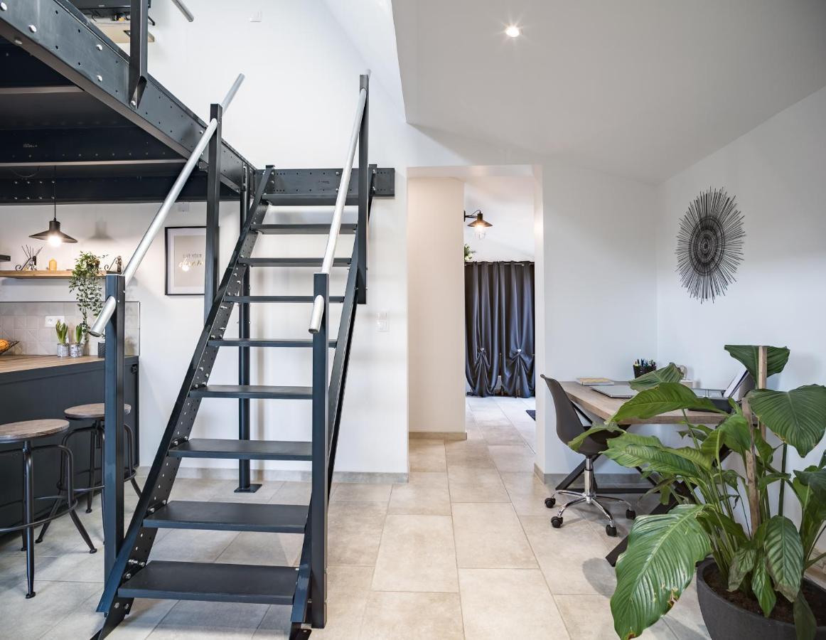 Apartamento Loft avec jardin et parking privé Troyes Exterior foto